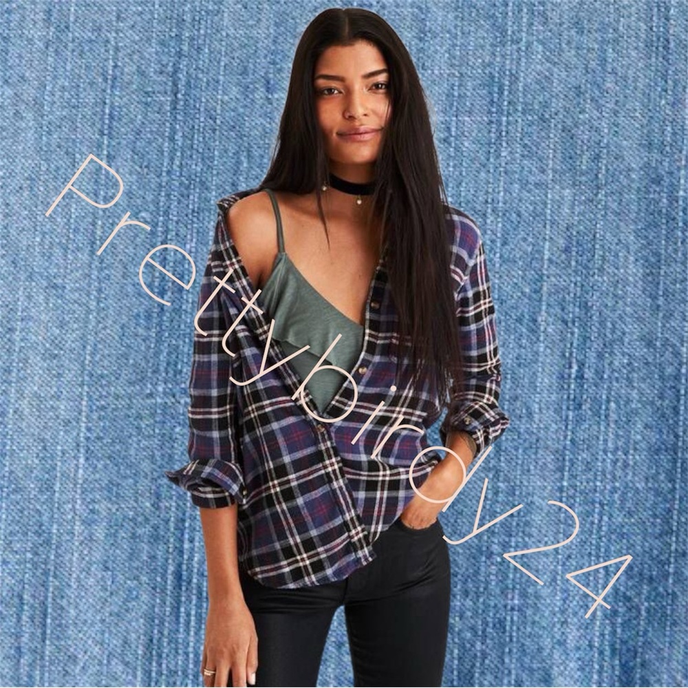 AEO Soft Boyfriend Fit Plaid Flannel Button Down Shirt